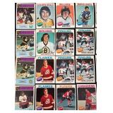 DR - 1970s Hockey Card Collection Assorted NHL Teams and Players