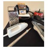 P - Kitchenware and Small Appliance Set with Cookbooks and Baking Pans