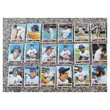 K - Collection of Vintage New York Mets Baseball Cards