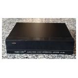 MB - Video Link AV-426 Audio Video 6-Way Distribution Amplifier