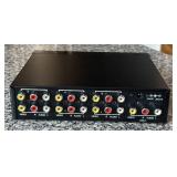 MB - Video Link AV-426 Audio Video 6-Way Distribution Amplifier