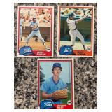 K - Lot of Vintage Topps Baseball Cards Assorted Players