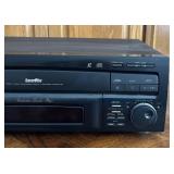 MB - Pioneer CD / CDV / LD LaserDisc Player Model: CLD-D701