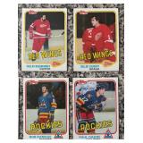 K - Set of Vintage Topps Hockey Sports Cards Assorted Teams