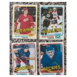 K - Set of Vintage Topps Hockey Sports Cards Assorted Teams
