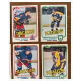 DR - Collection of Vintage Topps Hockey Sports Cards