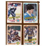 DR - Collection of Vintage Topps Hockey Sports Cards