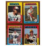 DR - Collection of Vintage Baseball Cards Assorted Teams