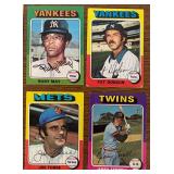 DR - Collection of Vintage Baseball Cards Assorted Teams