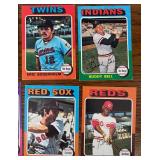 DR - Collection of Vintage Baseball Cards Assorted Teams