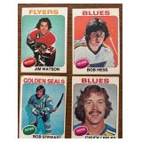 DR - Collection of Vintage Hockey Sports Cards Assorted Teams and Players