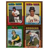 DR - Collection of Vintage Baseball Cards Including MLB Teams