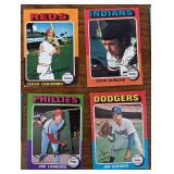 DR - Collection of Vintage Baseball Cards Including MLB Teams