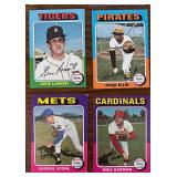 DR - Collection of Vintage Baseball Cards Including MLB Teams