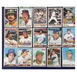DR - Collection of 25 Vintage Baseball Cards Assorted Teams and Players