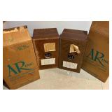 LL - Pair of Vintage AR Inc. AR-2ax Acoustic Suspension Speakers with Original Boxes