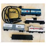 LR - HO Scale Train Set with Tyco Transformer, Track, Rail Cars, and Hot Wheels Vehicles