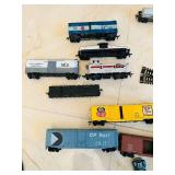 LR - HO Scale Train Set with Tyco Transformer, Track, Rail Cars, and Hot Wheels Vehicles