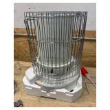 Dyna-Glo Indoor Kerosene Convection Heater, 23,800 BTU, 1,000 Sq. Ft. Heating Capacity, Model# WK95C8 MSRP $189.99