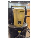 Ruwac 24-gallon PowerHouse Industrial continuous duty vacuum system. DS2720
