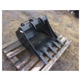 24" Mini Excavator Bucket (UNUSED)