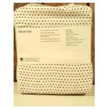 Room Essentials - Queen Microfiber Sheet Set