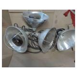 4 Heat Lamps...