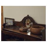 Vintage American Renaissance-style Oak Wood Curio Cabinet Open Bookcase with Ornate Mirrored Top Shelf 5-shelf