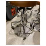 Set of 4 Stools (596258)