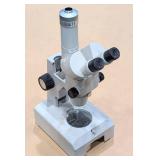 Nikon SMZ-2T (597111) Zoom Stereomicroscope with C-0.45x TV Lens and Transillumination Base