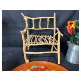 Decorative Dollhouse Miniature Furniture Set with Folk Art Plate and Faux Floral Arrangement