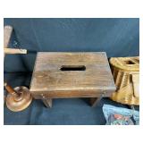 Native American Art and Vintage Collectibles Lot: Sand Art, Kachina Dolls, Ashtray, Old View-Master Reels, Stereoscope