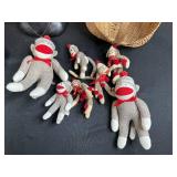 Collection of Vintage Sewing Items and Decorative Accessories