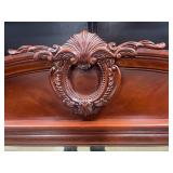 Broyhill Ornate Wood-Framed Wall Mirror with Decorative Crest