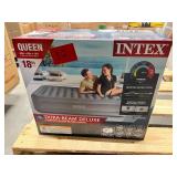 Queen INTEX -  Dura-Beam Deluxe Comfort-Plush Elevated: Built-in Electric Pump – 18in Bed Height