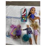 Lot of 12 Fashion Dolls