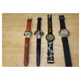 Set of 4 Looney Tunes Character Wristwatches