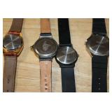 Set of 4 Looney Tunes Character Wristwatches
