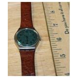 1989 GX110 Analog Wristwatch with Brown Leather Band