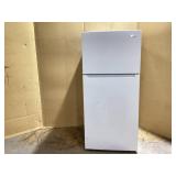 Vissani 14.2 cu. ft. Top Freezer Refrigerator in White, Garage Ready (Minor Transit Damage, Light Stains)