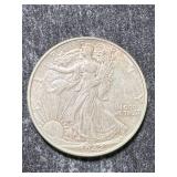 1942 US WALKING LIBERTY HALF DOLLAR