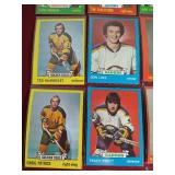 (25) 1973-74 Topps Hockey Cards