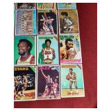 (40) 1975-76 Topps Basketball Cards