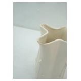 Vintage Red Wing vase  11" , has chip