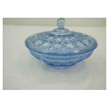 Vintage Indiana Glass Windsor covered candy dish