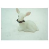 Vintage Fenton Art Glass White Doe Deer Figurine