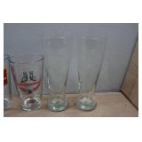*2* Vintage Glasses & Beer Pitchers - Schmidt & Budweiser