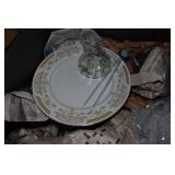 Large Assortment of Kitchenware