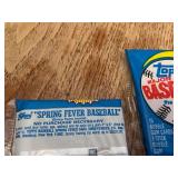 Topps 1989 Major League Baseball Bubble Gum Cards - 15 Cards + 1 Stick Gum (Lot of 2)