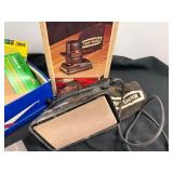 Craftsmen Dual Motion Dustless Sander & Accessories